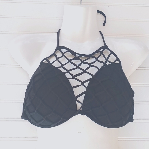 Shade & Shore Black Halter👙 Bikini Top - Picture 11 of 12